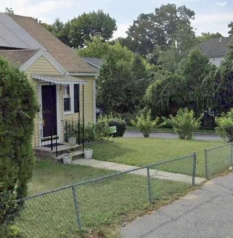 $365,000 | 336 Lovell Street, Worcester, MA 01602