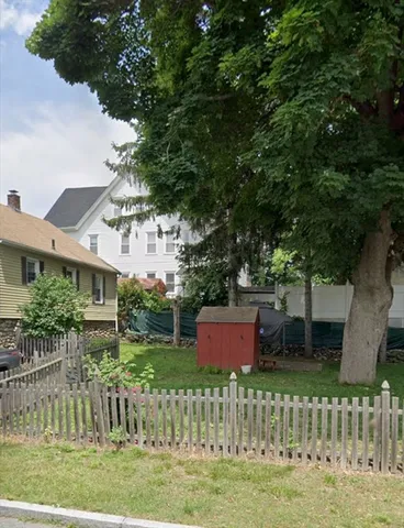 $365,000 | 336 Lovell Street, Worcester, MA 01602