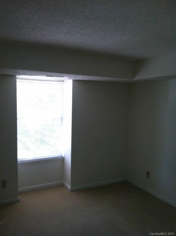 9409 Old Concord Road, Unit J Charlotte, NC 28213 - Photo 5 of 7