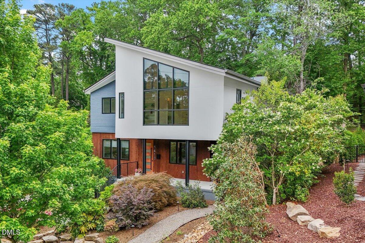 1410 Duplin Road Raleigh, NC 27607 - Photo 3 of 54 Dramatic Use of Windows