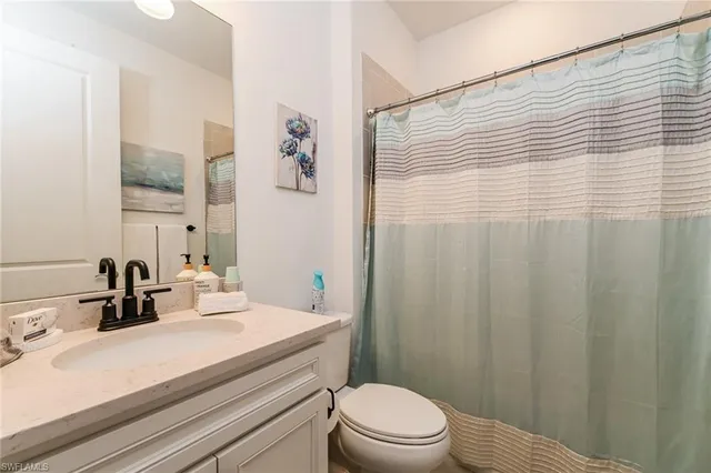 $4,995 | 9819 Everglades Boulevard North, Naples, FL 34120