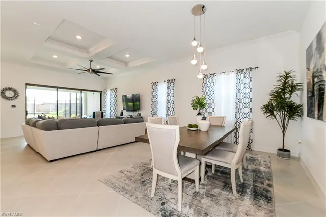 $4,995 | 9819 Everglades Boulevard North, Naples, FL 34120