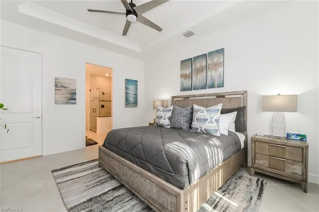 $4,995 | 9819 Everglades Boulevard North, Naples, FL 34120