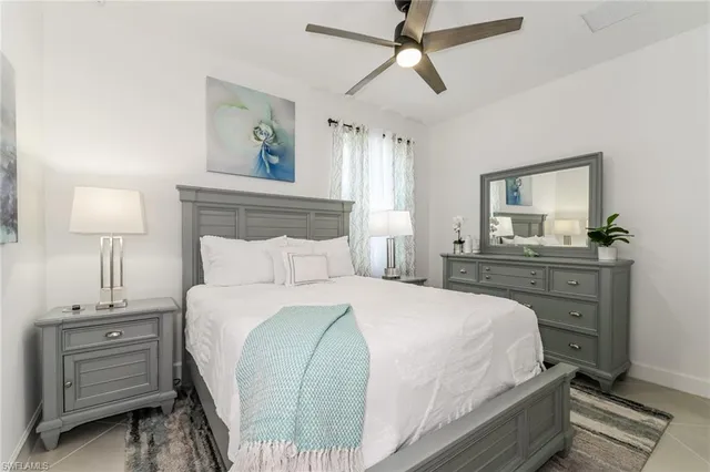 $4,995 | 9819 Everglades Boulevard North, Naples, FL 34120