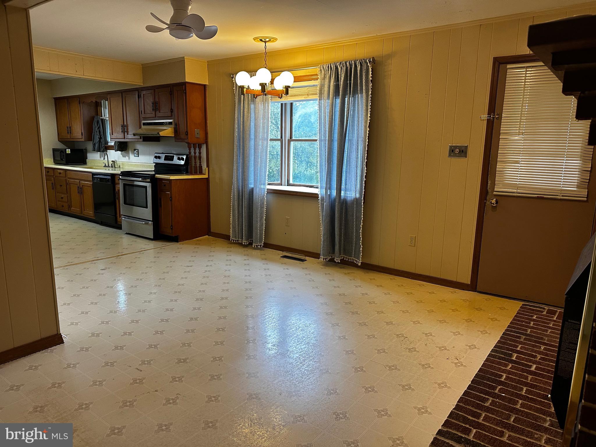 3871 Meadow Bridge Road Salisbury, MD 21804 - Photo 14 of 41