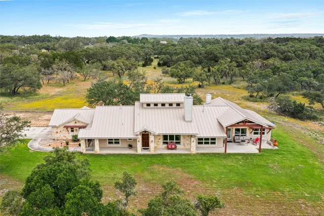 $1,175,000 | 426 Preiss Ranch Road, Blanco, TX 78606