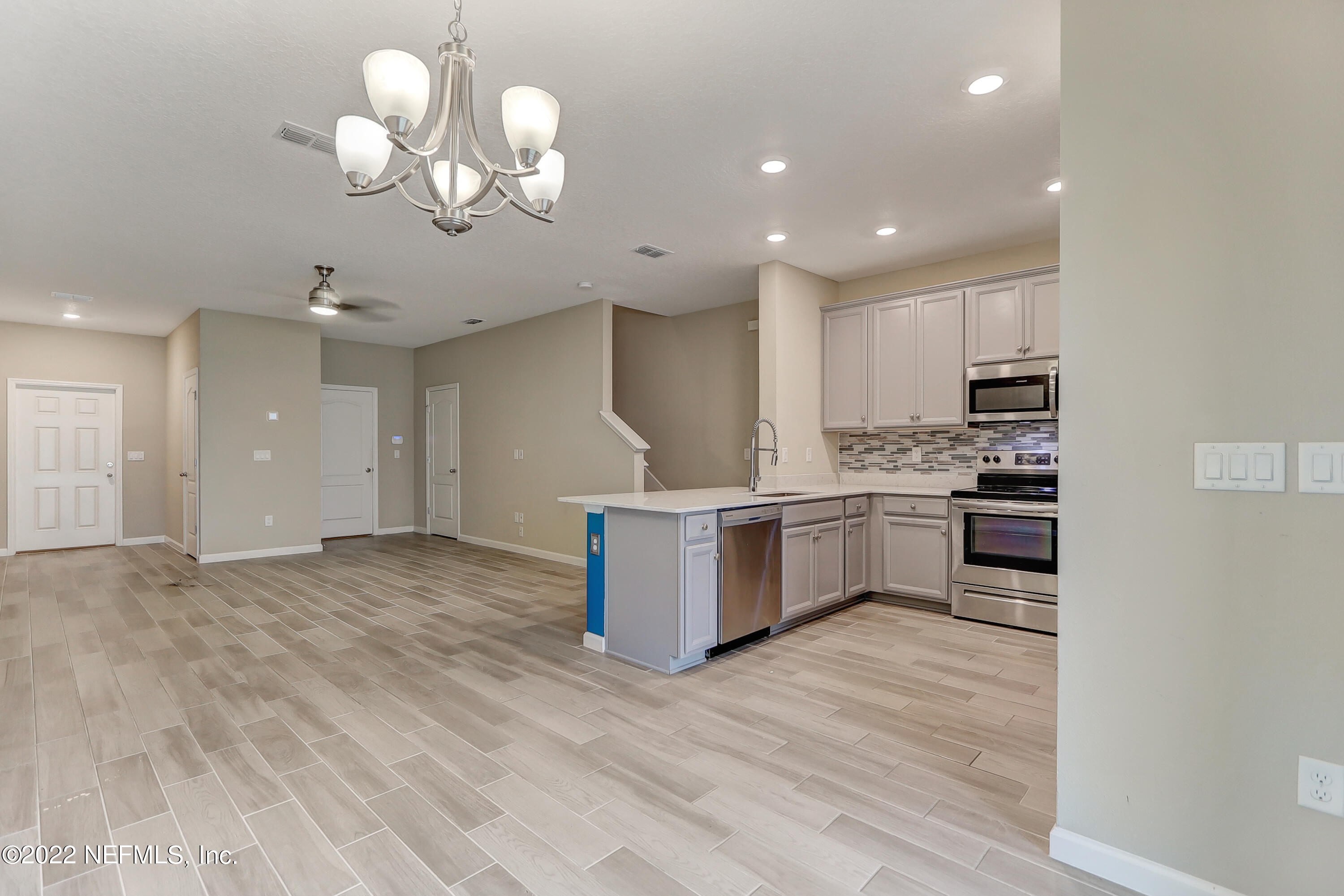 1331 Salt Ridge Avenue Jacksonville, FL 32218 - Photo 7 of 27 1331 Salt Ridge Ave