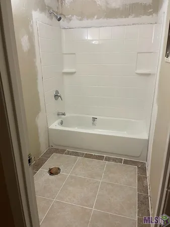 $265,000 | 463-465 Jennifer Jean Drive, Unit 2, Baton Rouge, LA 70808