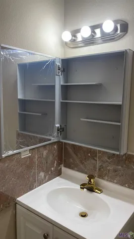 $277,000 | 463-465 Jennifer Jean Drive, Unit 2, Baton Rouge, LA 70808