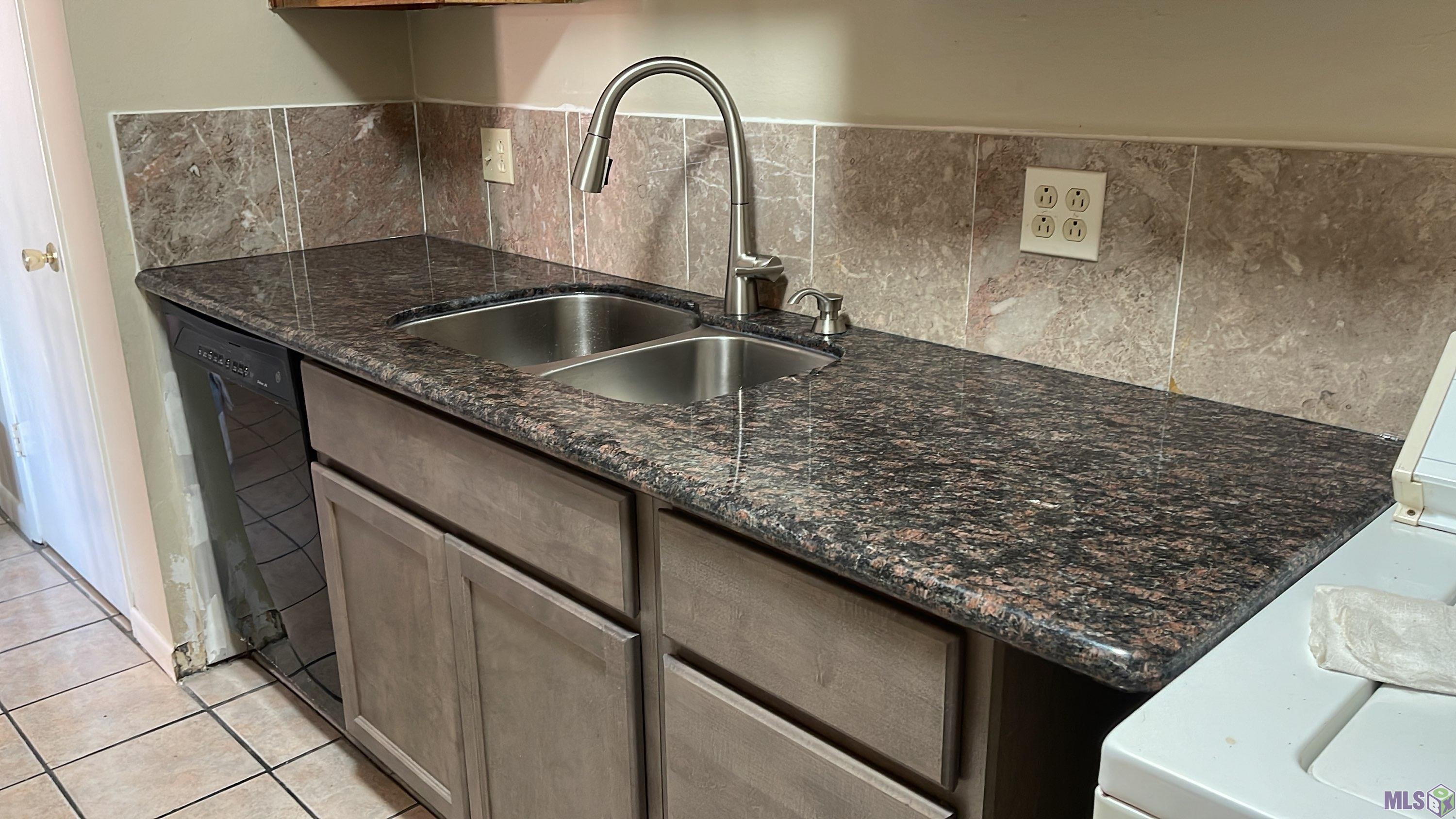 463-465 Jennifer Jean Drive, Unit 2 Baton Rouge, LA 70808 - Photo 10 of 13