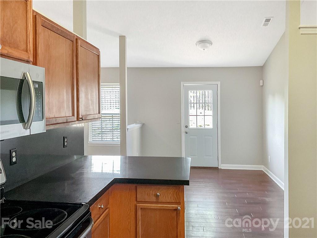 1688 Tate Road Rock Hill, SC 29732 - Photo 6 of 21 Gallery Image 6