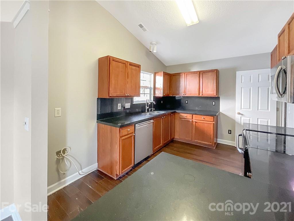 1688 Tate Road Rock Hill, SC 29732 - Photo 7 of 21 Gallery Image 7