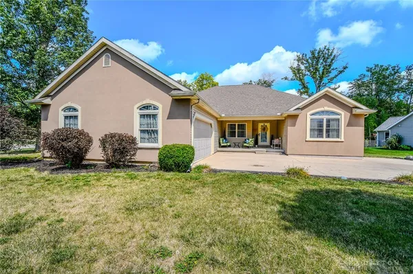 $395,000 | 724 Briarwood Court, Lima, OH 45806
