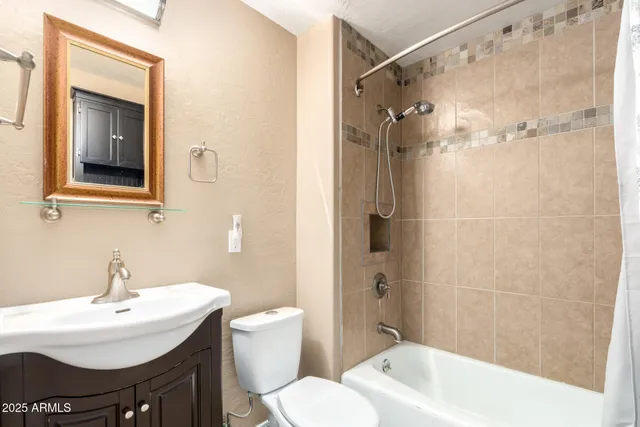 $999 | 2245 North 22nd Street, Phoenix, AZ 85006