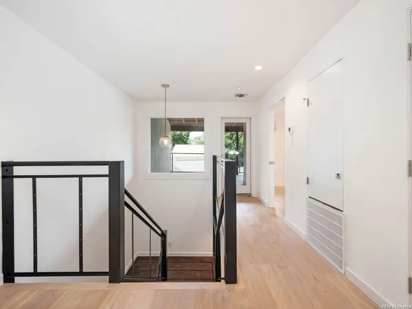 $775,000 | 305 Joliet Avenue, Unit C, San Antonio, TX 78209