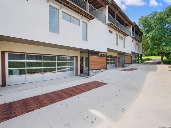 $775,000 | 305 Joliet Avenue, Unit C, San Antonio, TX 78209
