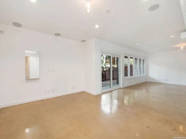 $775,000 | 305 Joliet Avenue, Unit C, San Antonio, TX 78209