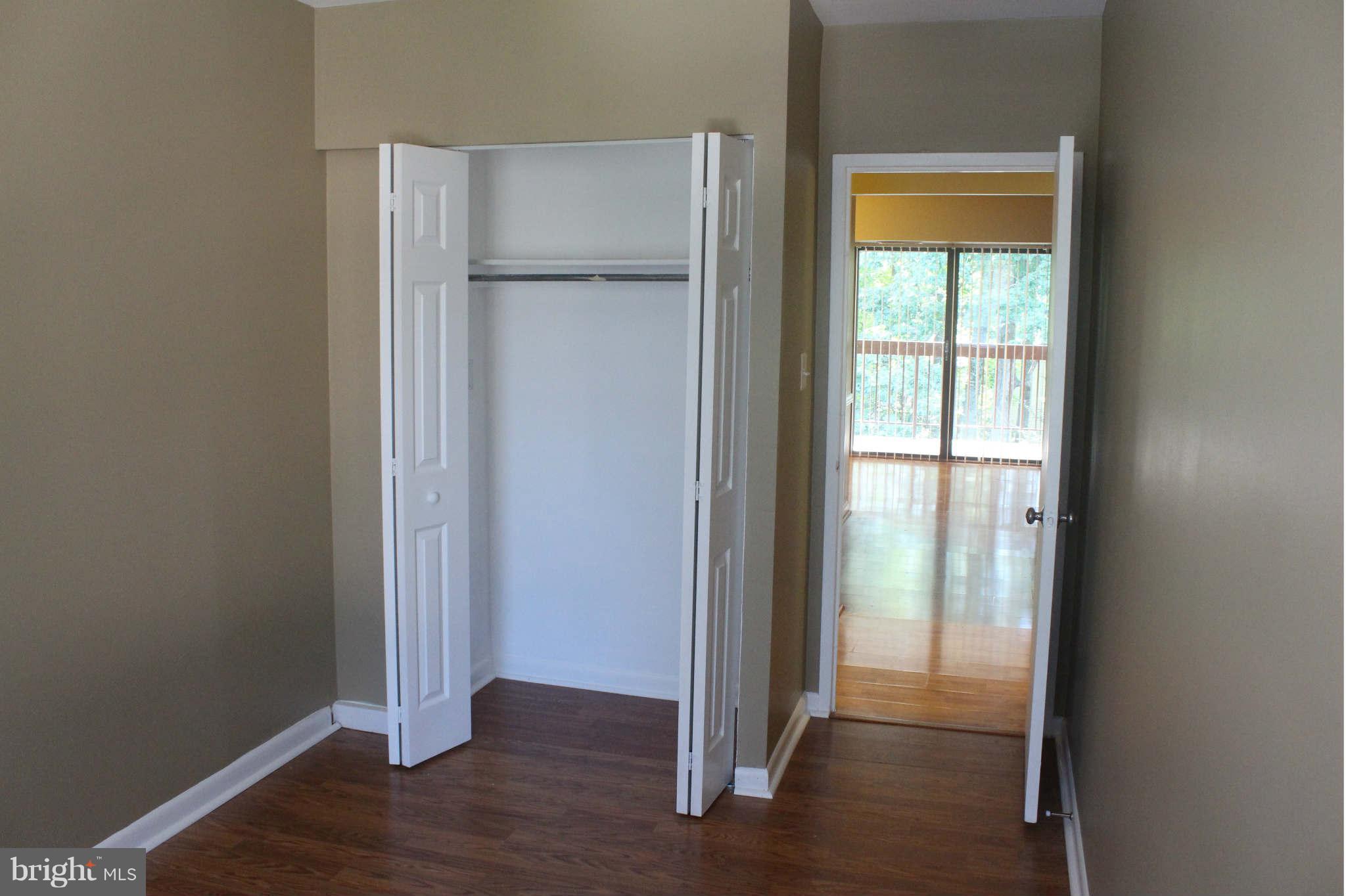 11637 Stoneview Square, Unit 22C Reston, VA 20191 - Photo 14 of 22 Bedroom