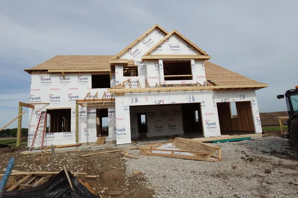 $739,990 | 1779 Quail Circle, Oconomowoc, WI 53066