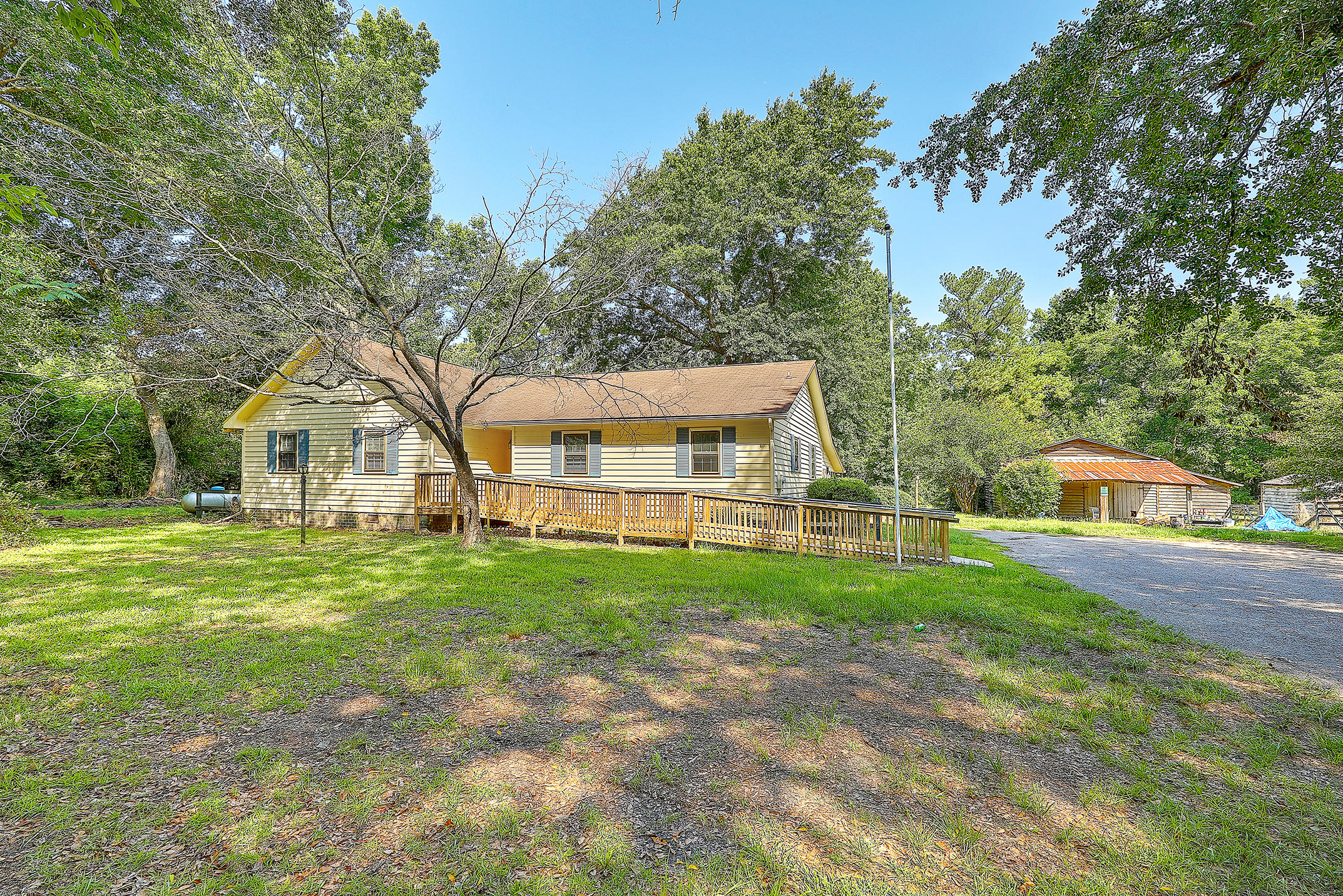 319 Academy Road St. George, SC 29477 - Photo 2 of 34 1R3A0594_595_596_597_598_599_600
