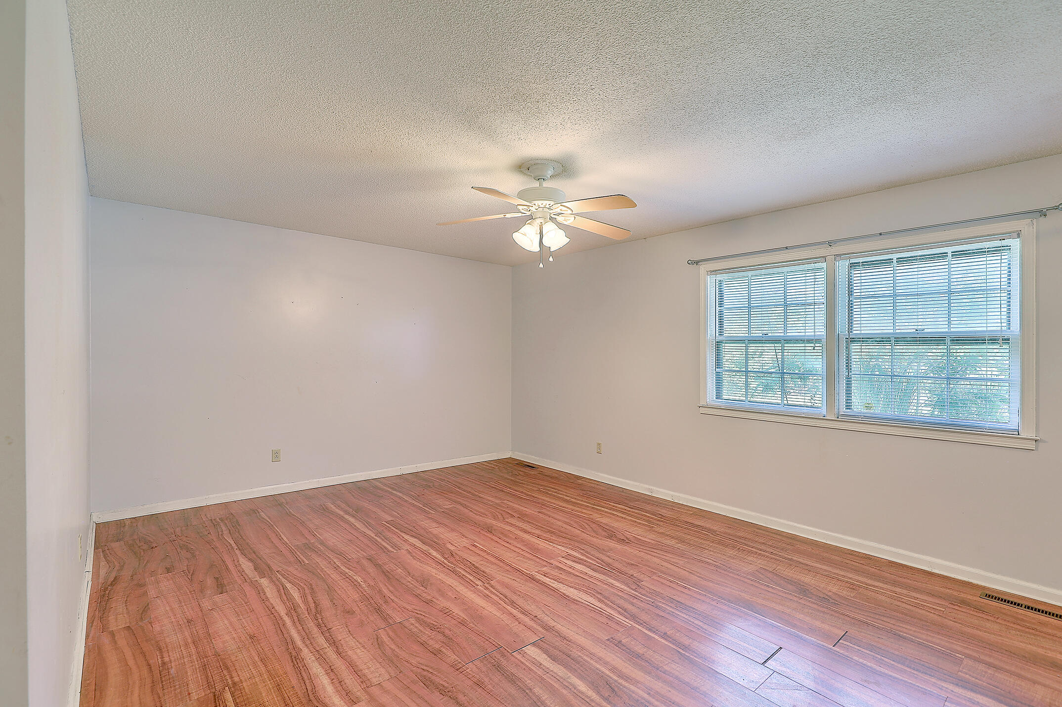319 Academy Road St. George, SC 29477 - Photo 22 of 34 1R3A0748_49_50_51_52_53_54