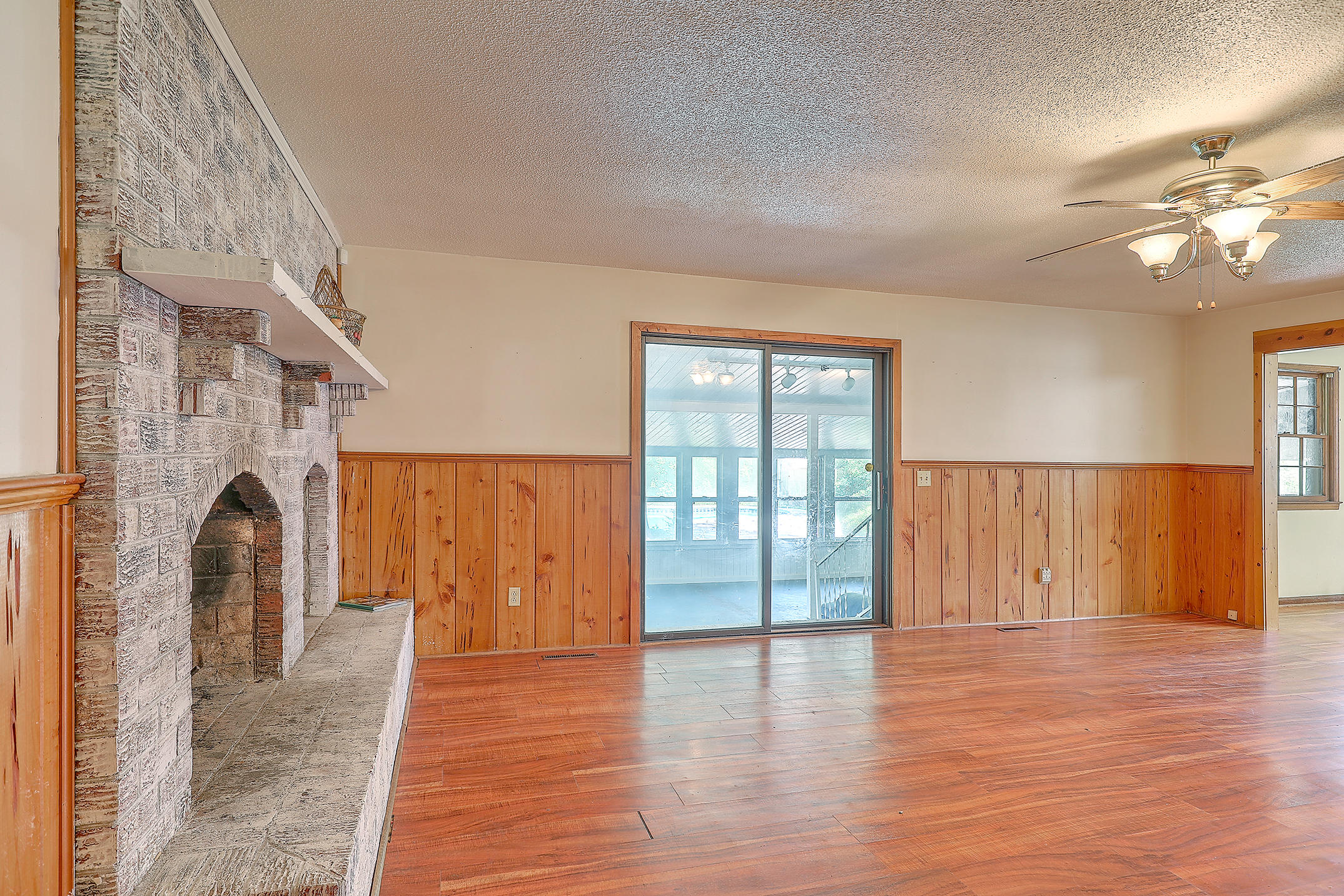 319 Academy Road St. George, SC 29477 - Photo 7 of 34 1R3A0720_1_2_3_4_5_6