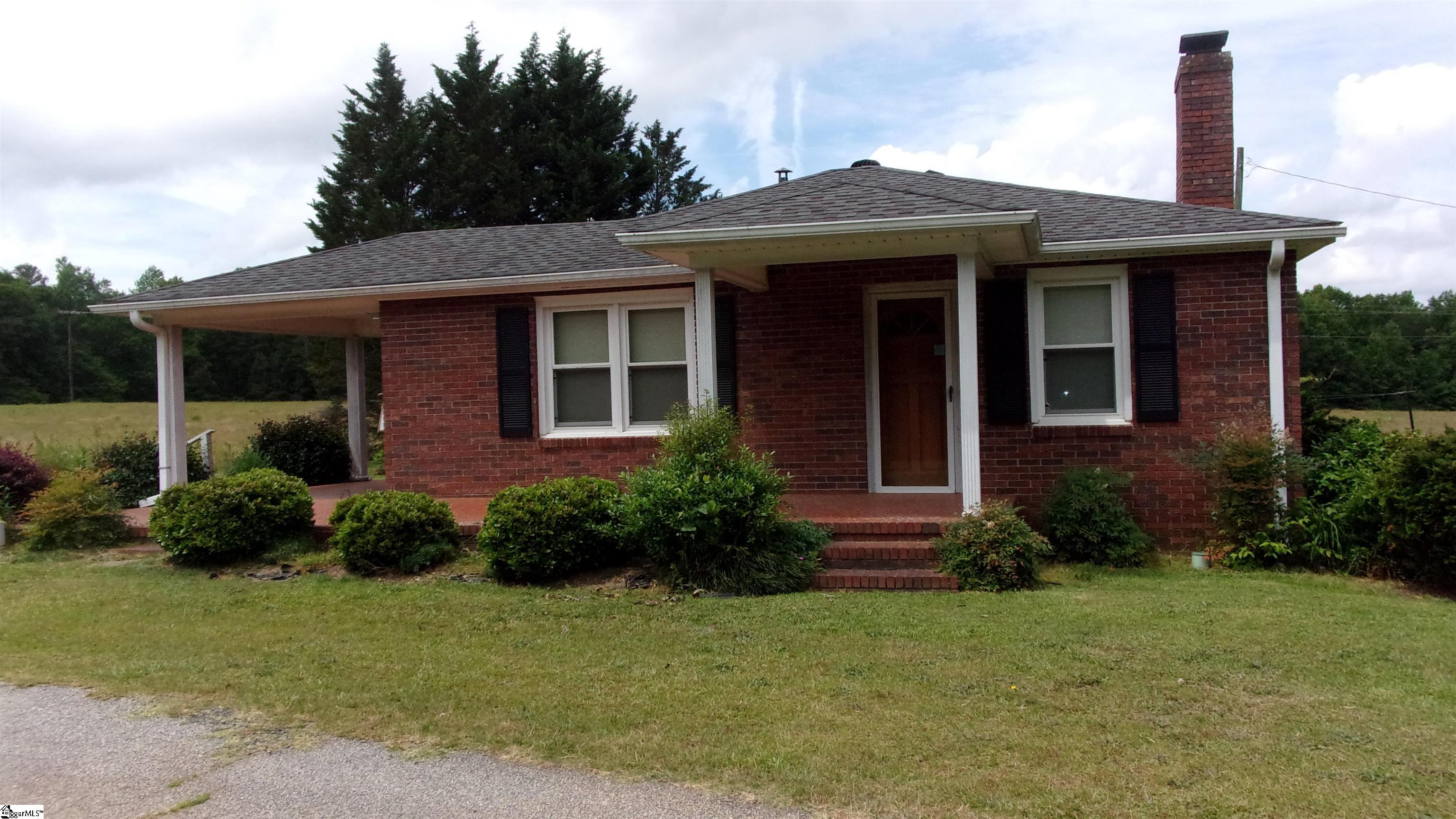 126 Murdock Road Belton, SC 29627 - Photo 1 of 10