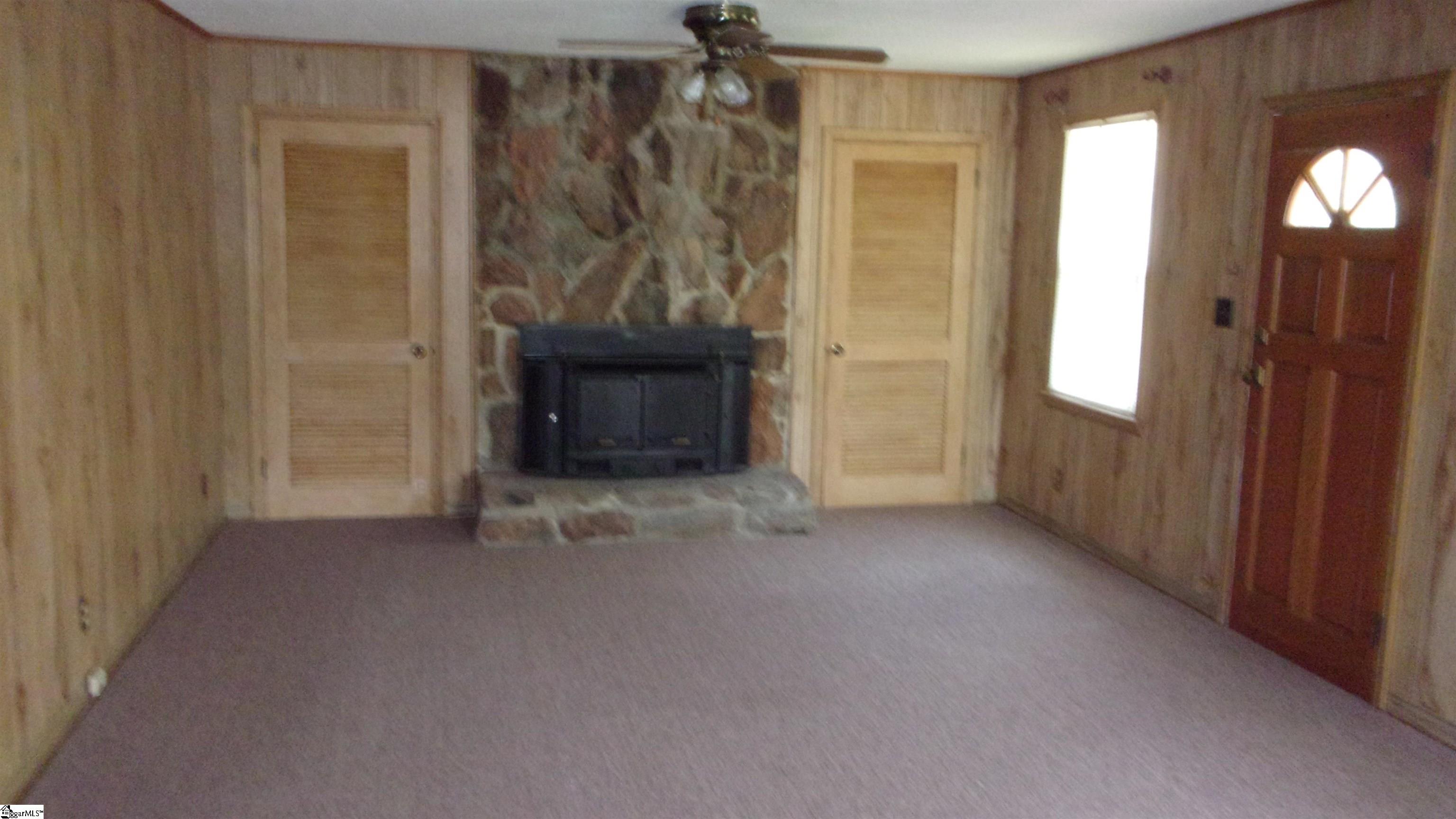 126 Murdock Road Belton, SC 29627 - Photo 4 of 10