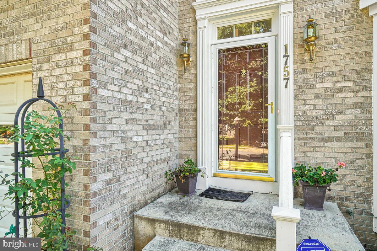 1757 Algonquin Road Frederick, MD 21701 - Photo 2 of 54 Gallery Image 2