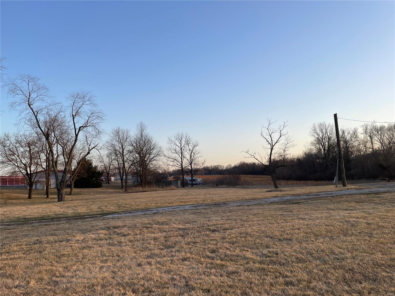 106 Troy Road Collinsville, IL 62234 - Photo 34 of 41 Gallery Image 34