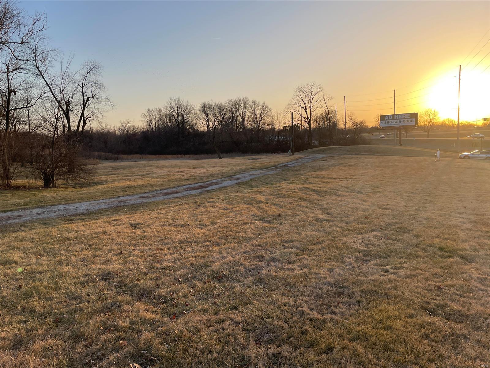 106 Troy Road Collinsville, IL 62234 - Photo 4 of 41 Gallery Image 4
