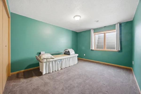 $360,000 | 1527 41st Avenue South, Moorhead, MN 56560