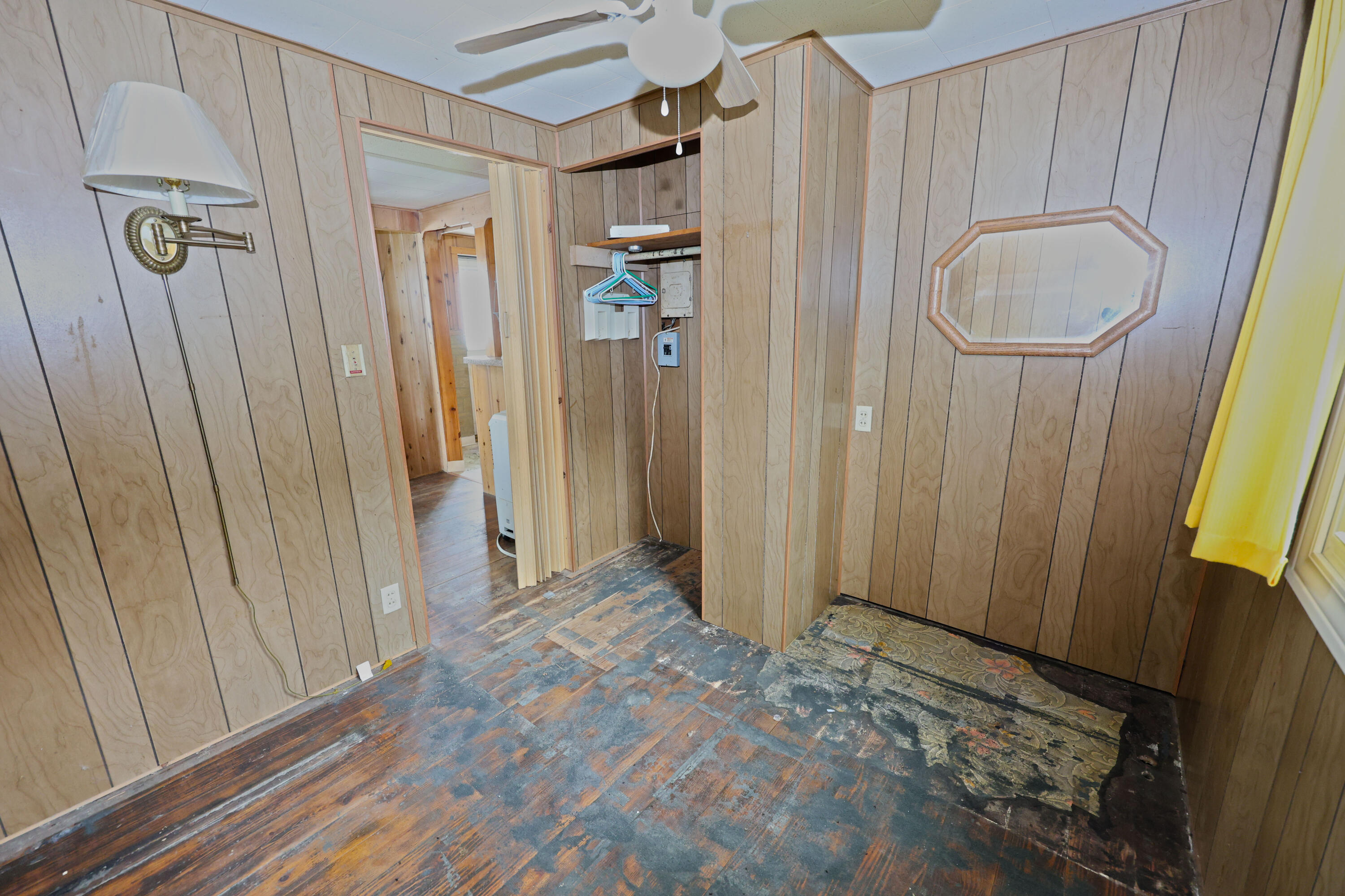 31050 Curran Beach Road Dowagiac, MI 49047 - Photo 13 of 37 Bedroom #3