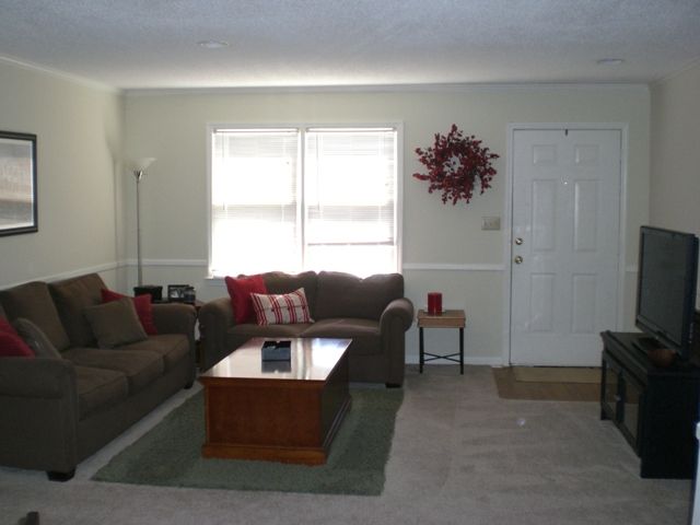 103 Calhoun Street, Unit CHADSWORTH COMMONS 4 Clemson, SC 29631 - Photo 3 of 17 Gallery Image 3