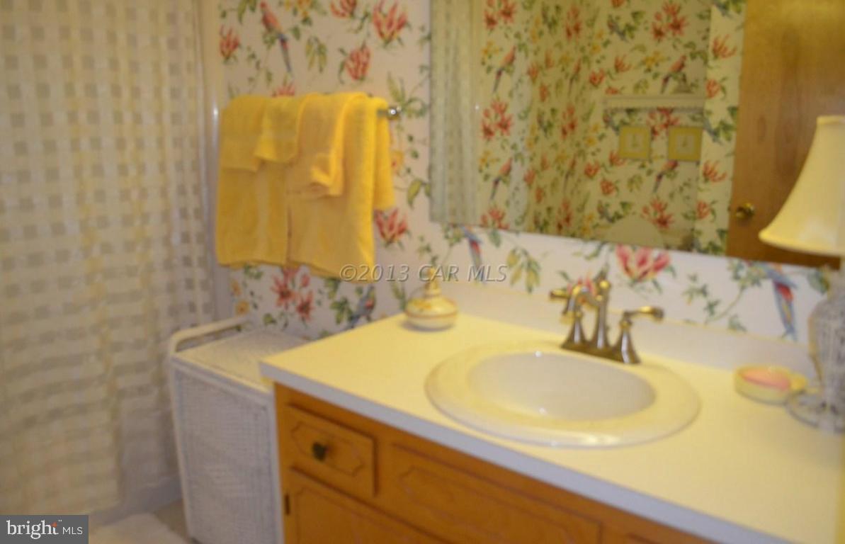 715 Loop Road Ocean City, MD 21842 - Photo 18 of 41 Gallery Image 18