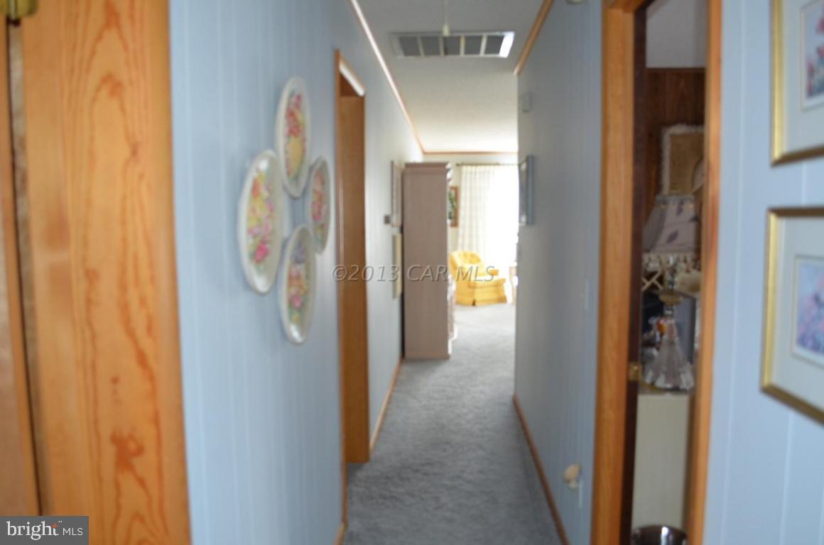 715 Loop Road Ocean City, MD 21842 - Photo 20 of 41 Gallery Image 20