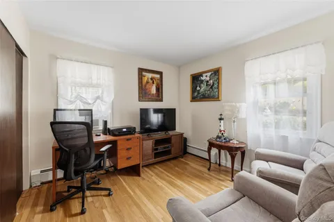 $799,000 | 162 Midland Avenue, Yonkers, NY 10705