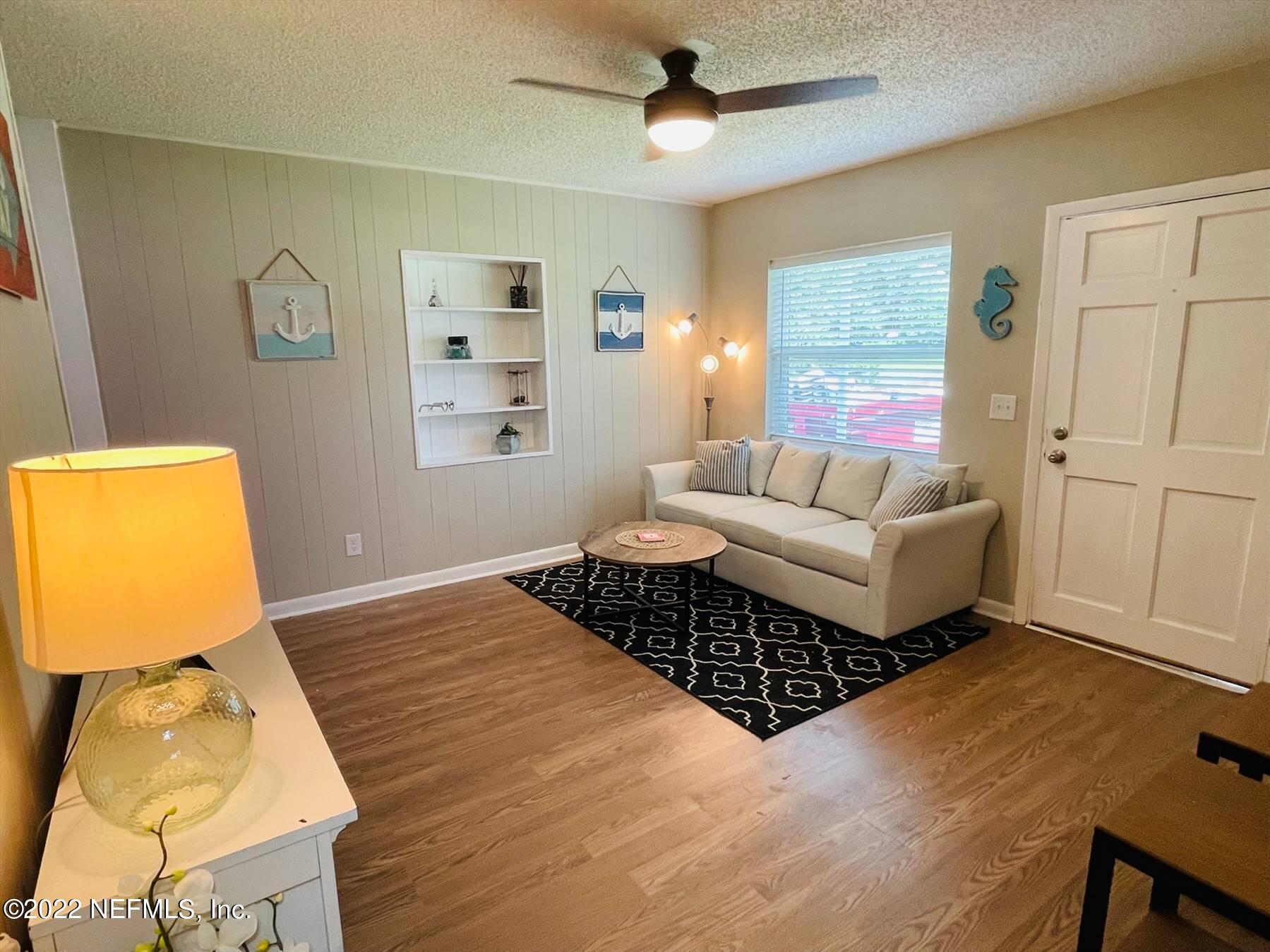 2946 Lopez Road Jacksonville, FL 32216 - Photo 3 of 26 13334795-3