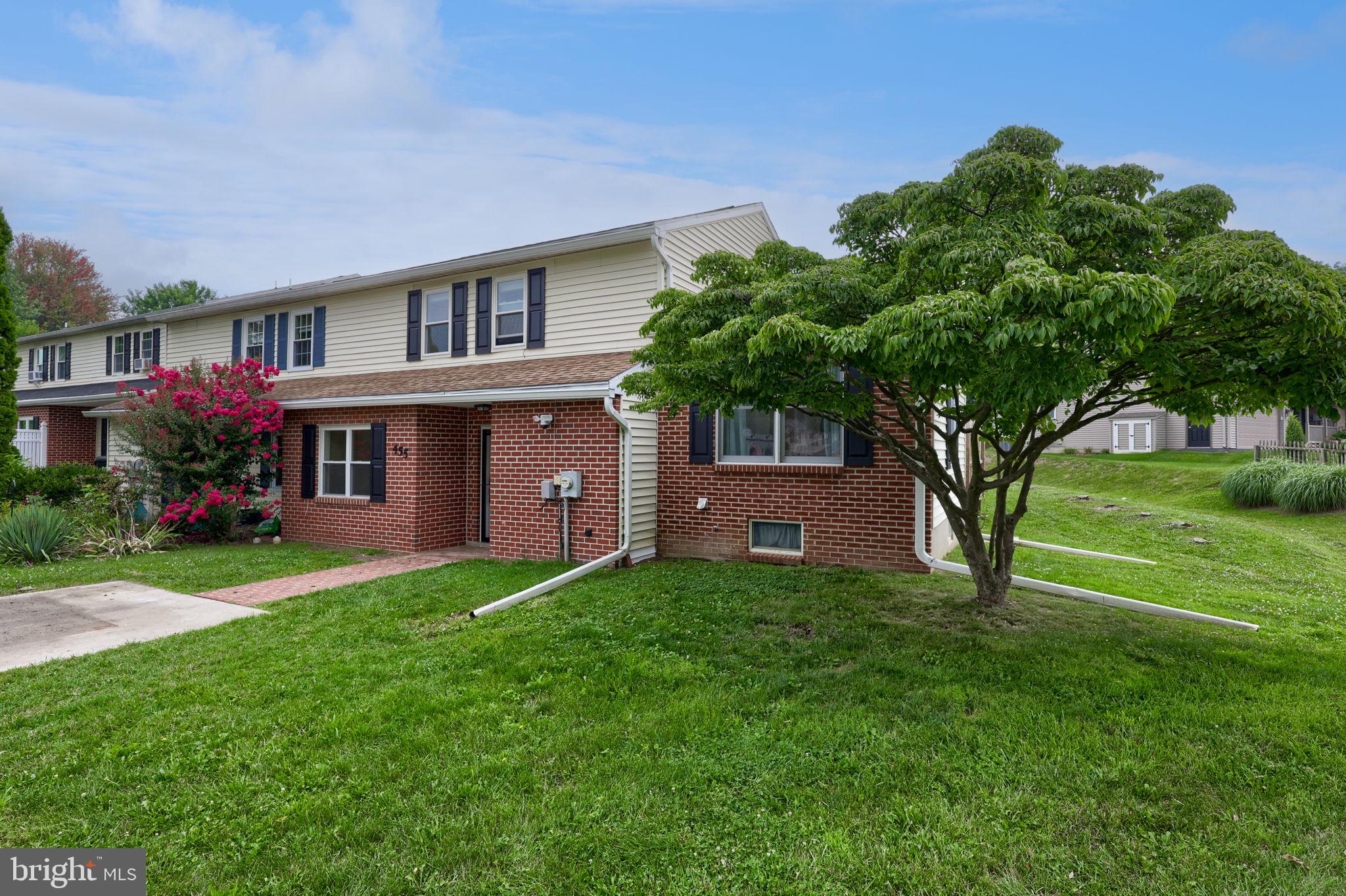 455 Crosswinds Drive Lititz, PA 17543 - Photo 29 of 32 Gallery Image 29