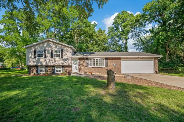 $349,900 | 1523 Balmoral Lane, Niles, MI 49120