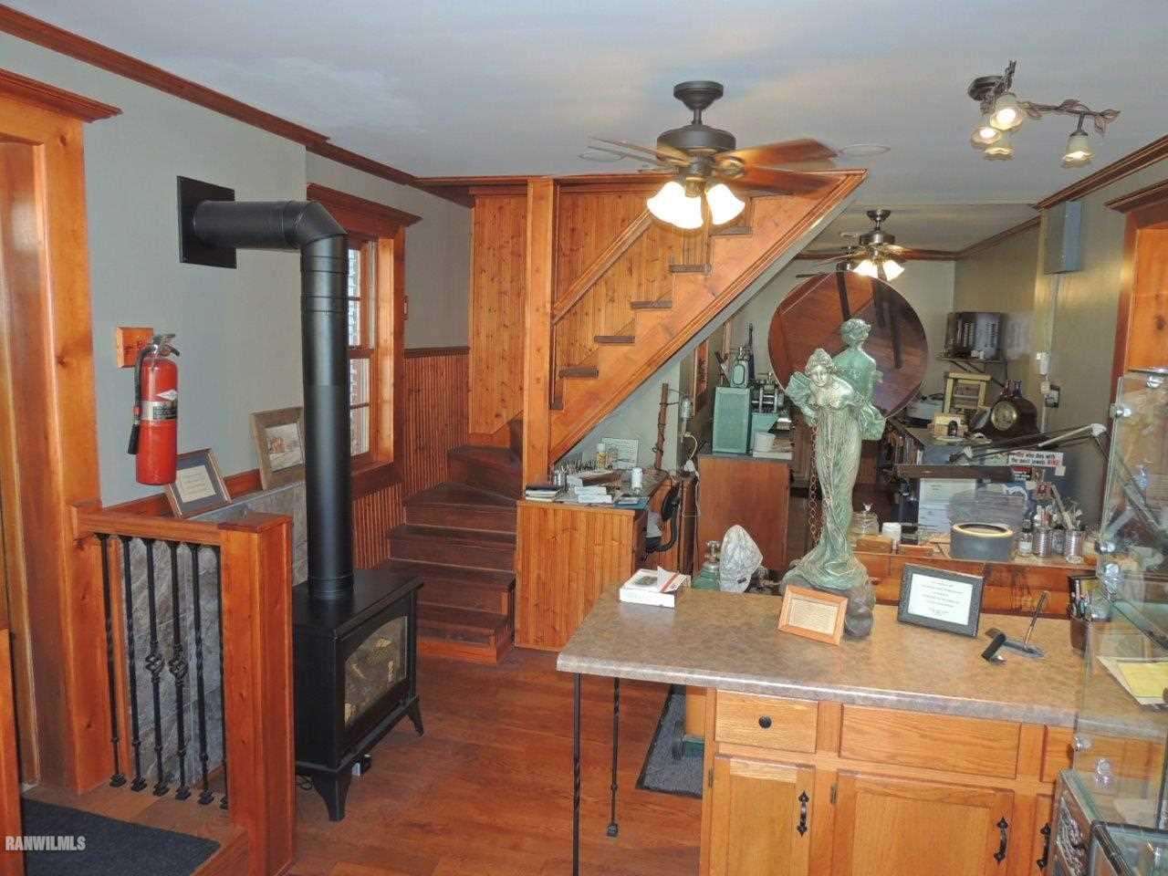 406 Spring Street Galena, IL 61036 - Photo 5 of 25 Gallery Image 5