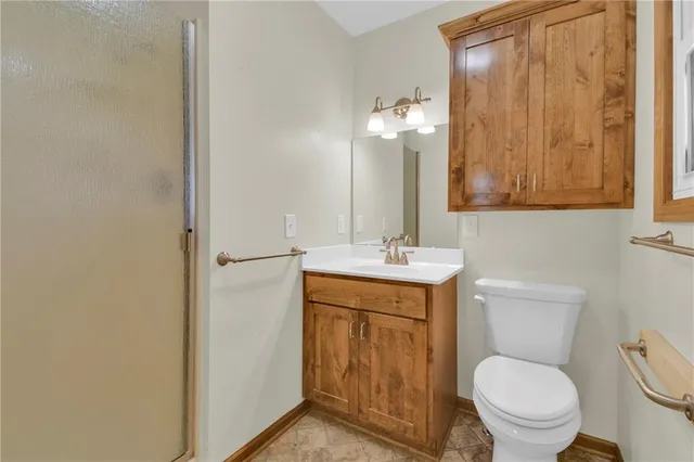 $314,900 | 844 East 1st Street, Peculiar, MO 64078