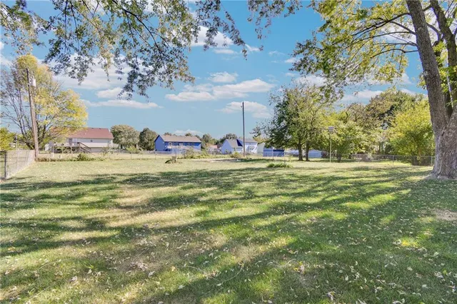 $314,900 | 844 East 1st Street, Peculiar, MO 64078