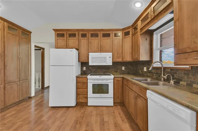 $314,900 | 844 East 1st Street, Peculiar, MO 64078