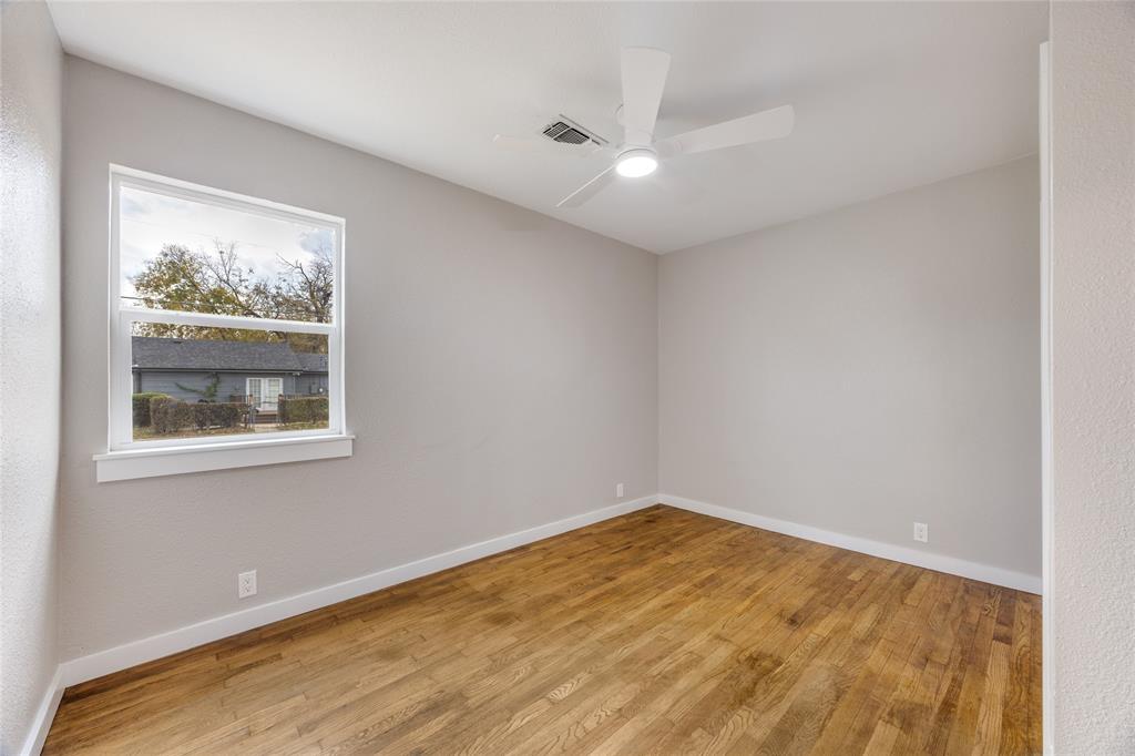 1402 North Ricketts Street Sherman, TX 75092 - Photo 16 of 20