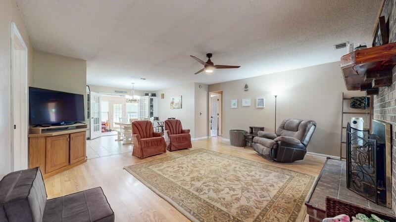 1603 Bethlehem Church Road Bonifay, FL 32425 - Photo 3 of 52 Living Room w/ Fireplace