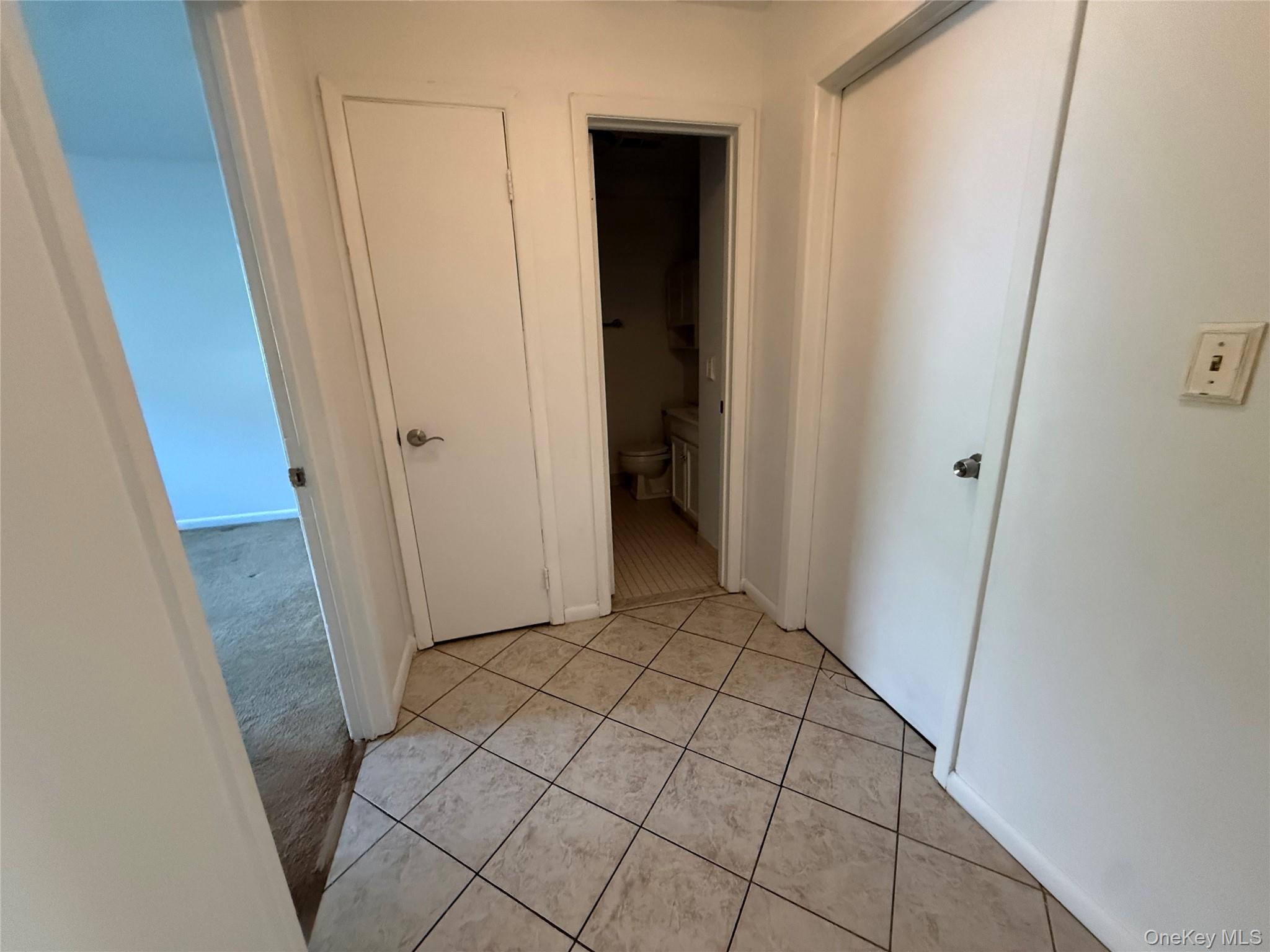 26 Cooper Road, Unit 810 Poughkeepsie, NY 12603 - Photo 12 of 23 Gallery Image 12