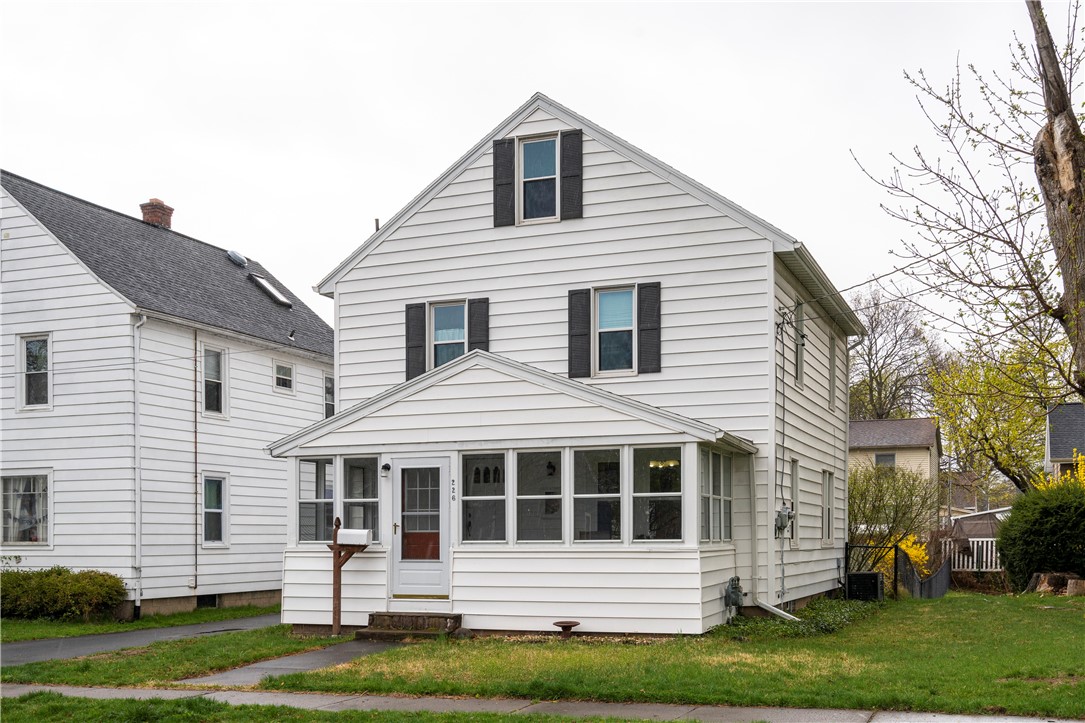 Welcome to 226 W Spruce Street!