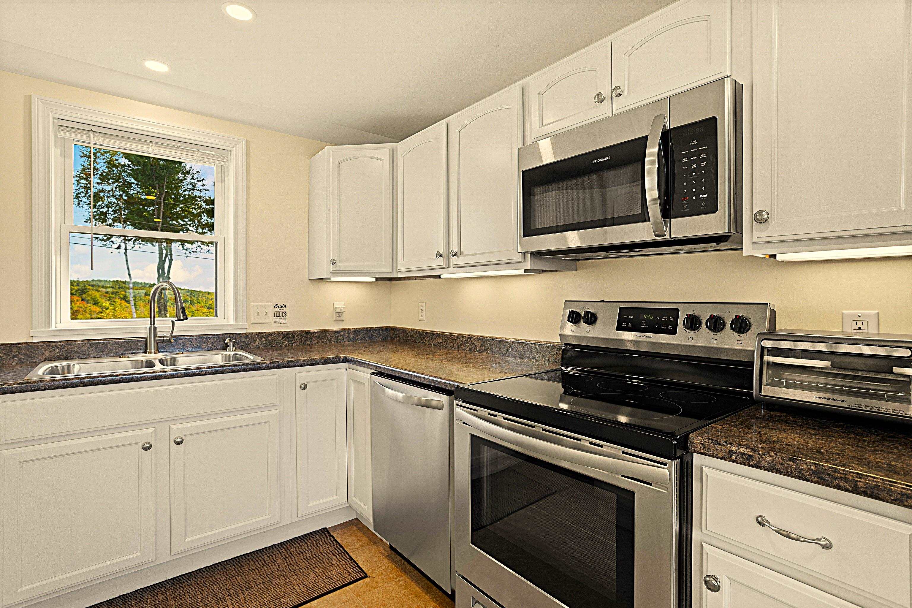 152 Evans Road Barnstead, NH 03218 - Photo 13 of 43 Gallery Image 13