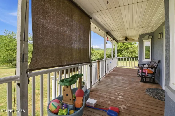 $450,000 | 439 Brahma Lane, Pioneer, TN 37847